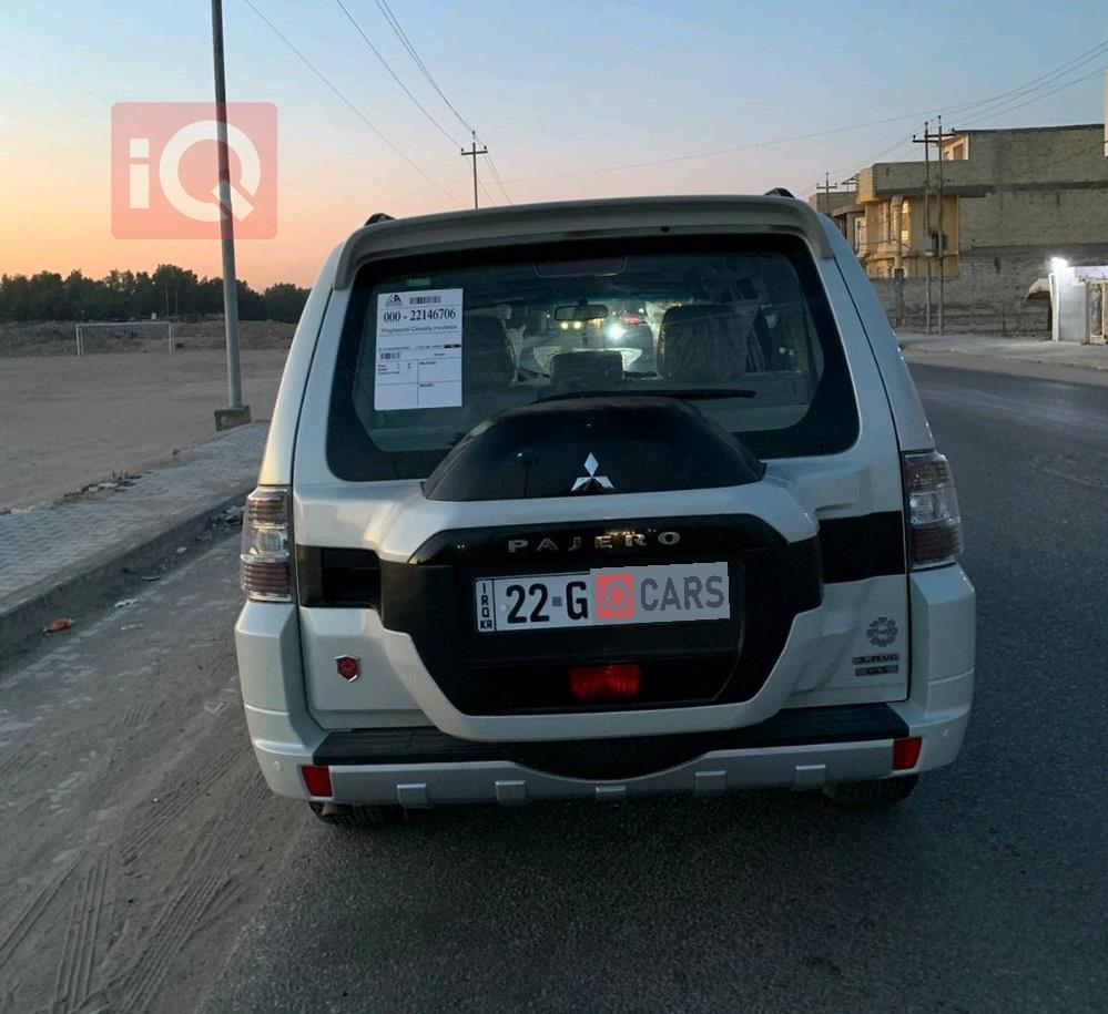 ميتسوبيشي باجيرو